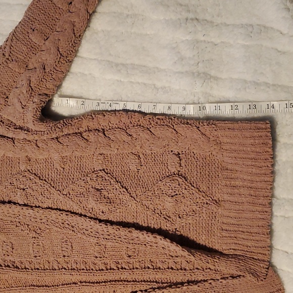 Jessica Simpson sweater, medium, mauve-rose color - Picture 5 of 7